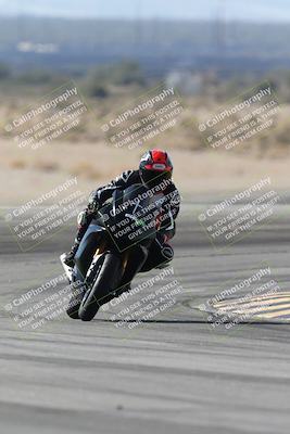 media/Nov-30-2025-TrackXperience (Sun) [[c0061d280f]]/3-Level 1/Session 4 (Turn 11)/